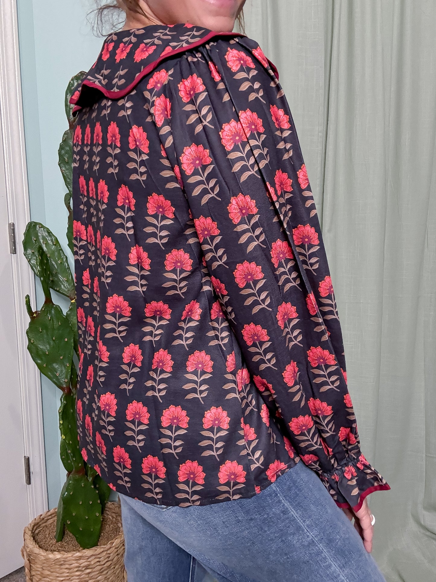 Retro Blooms Tie Collar Long Sleeve Blouse