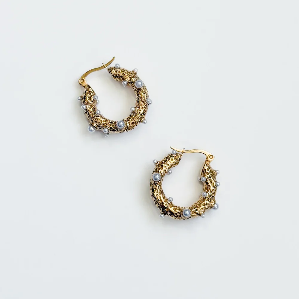 TEXTURED PEARL HUGGIE HOOPS - WATERPROOF