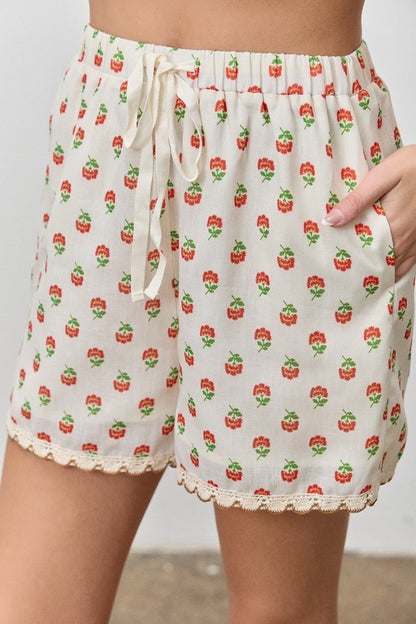 Nice Stems Floral Print Drawstring Shorts