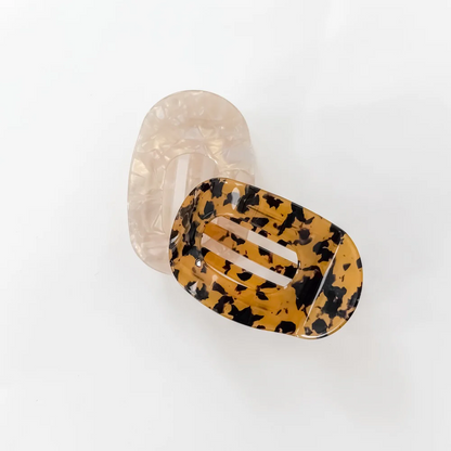 LARGE FLAT ROUND HAIR CLIP