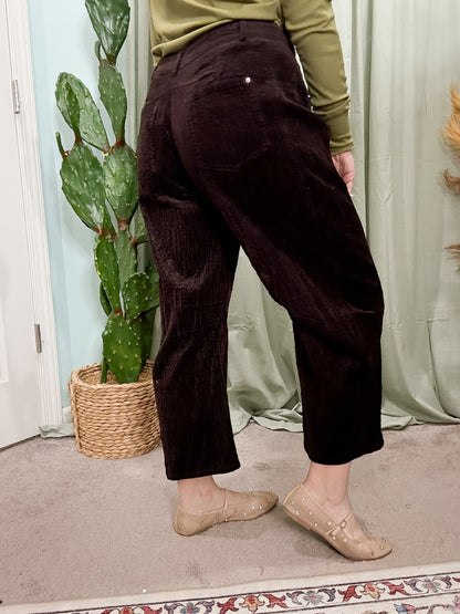 Montana Corduroy Barrel Jeans in Chocolate