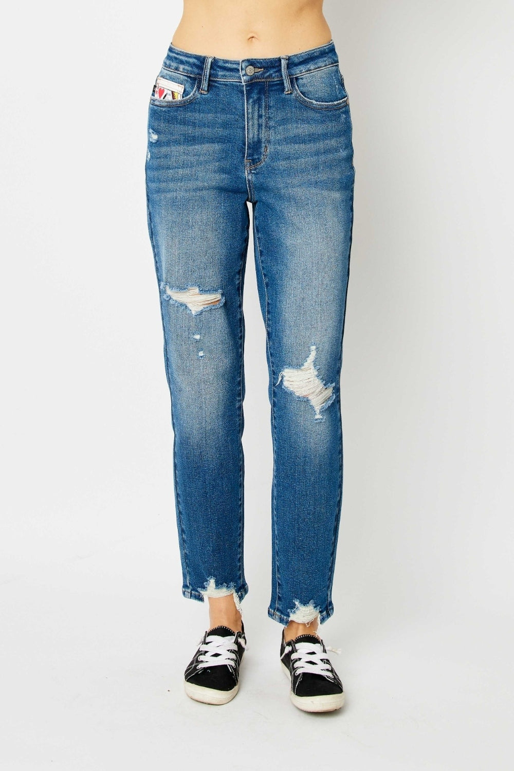 Judy Blue Las Vegas Queen Of Hearts Coin Pocket Boyfriend Jeans